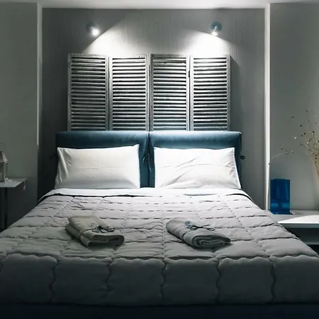 Le Petit Bed and Breakfast